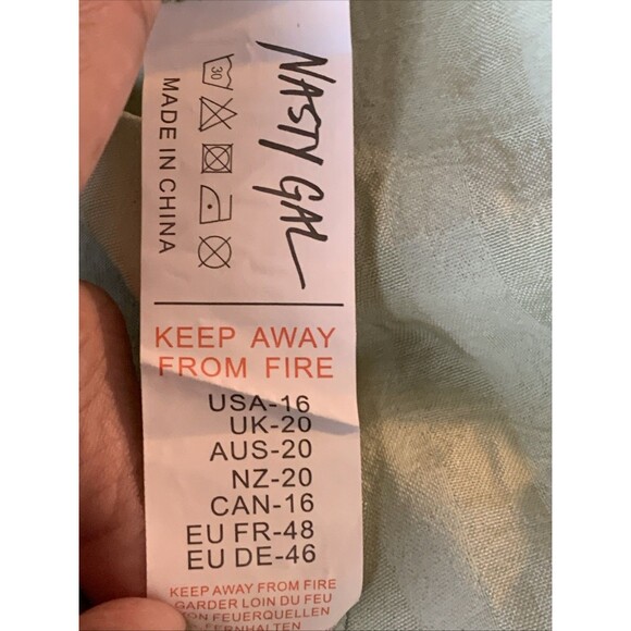 Nasty Gal Plus Size 16 Midi Dress V-neck Button Down Puff Sleeve Sage Green NWT - Picture 10 of 15